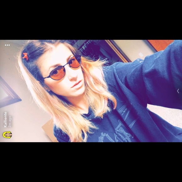 Meet your Posher, Kallie - Picture 1 of 1